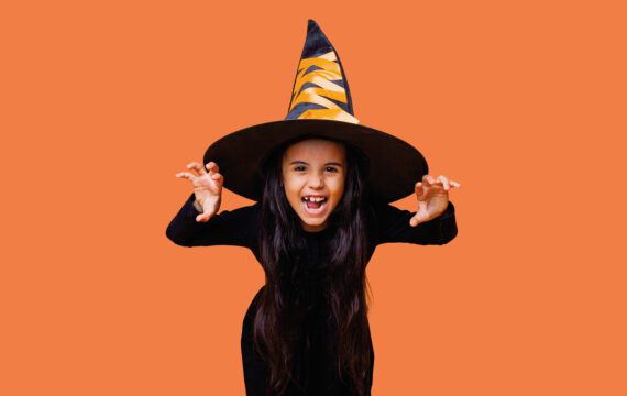 Thumbnail for news post `Halloween monsterparade`